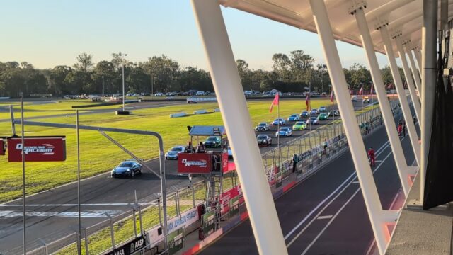 RACE 1 GO! No broadcast on a Friday, so here's some phone camera vision of our race one getaway - and a very good start for Hunter Robb. 

#SpeedSeriesAU #SprintChallengeAus