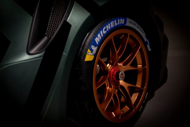Take a closer look at the detail that has gone into the new 992.II Porsche 911 Carrera Cup car, following it's Australian reveal last Friday night at Queensland Raceway.
#porschemotorsport #CarreraCupAus